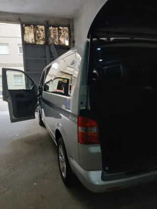 Volkswagen Transporter T5 2005