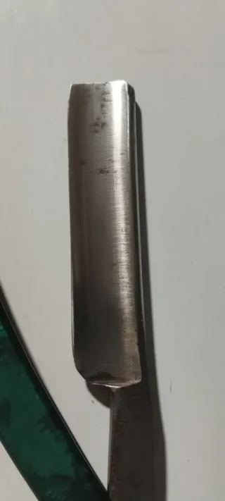 Máquinas Pequeria y tenazas dentists