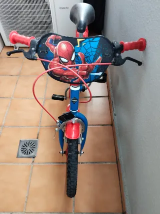 Bicicleta infantil Spiderman