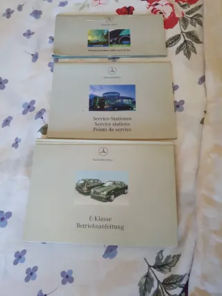 Manuales Mercedes-Benz E-Klasse W210 en aleman.