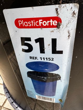 Contenedor  para botellas o para basura industrial