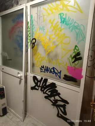 Separador aluminio y cristal