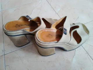 Sandalias Destroy Mujer Beige