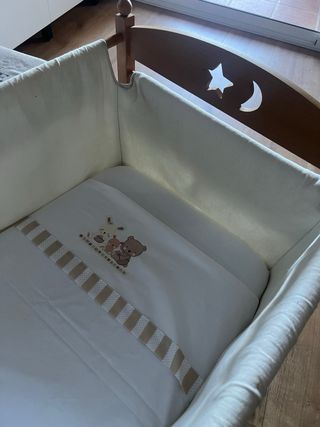 Bressol- Moisés/Cuna de madera con estrellas 70x50