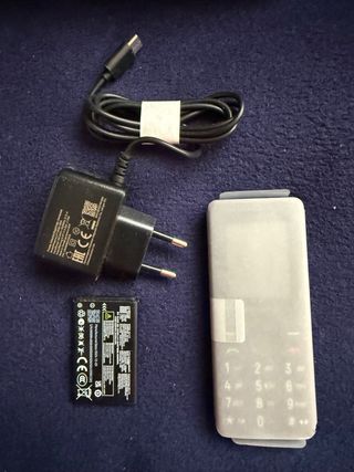 Teléfono TCL NUEVO para personas mayores