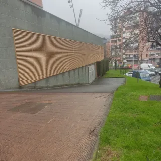 Alquiler parcela garaje