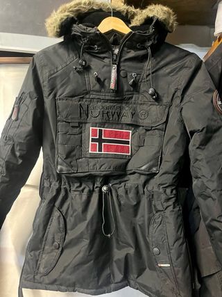 Parka Geographic Norway Verde Y NEGRA