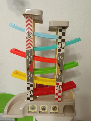 Circuito de coches para bebés