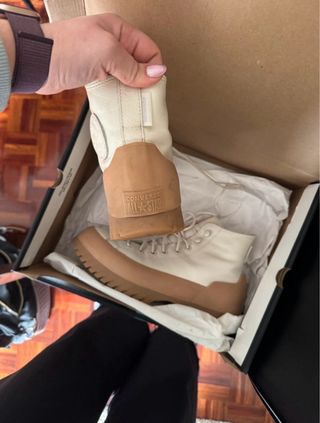 Botas Converse Beige y Blancas Talla 42