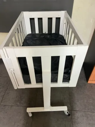 Cuna colecho bebé blanca