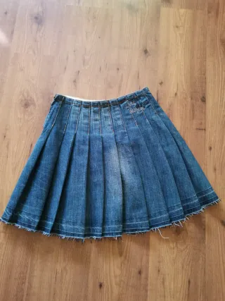 Desigual falda vaquera con abalorios