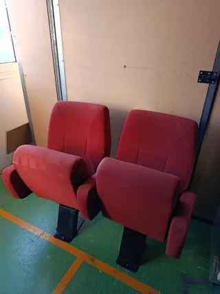 Butacas de cine rojas (2 unidades juntas)