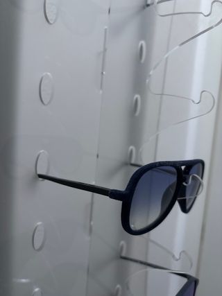 Occhiali da sole bambino neri e blu