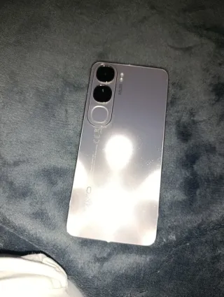 Vivo V40 SE Dorato/Argento