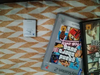 Consola PS2 Sony Negra + Juegos y Accesorios