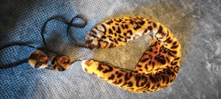 Cuello abrigo animal print Mango