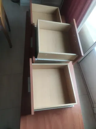 Mueble TV madera nuevo, medidas 140x50x45.