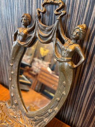 Espejo tocador Art Nouveau vacia bolsillos