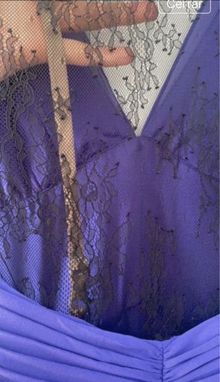 Vestido largo BCBG morado con encaje negro
