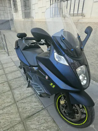 Gilera GP800