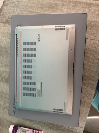 Portátil ASUS Zenbook impecable