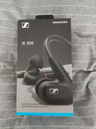 Sennheiser IE 300 Auriculares Negros