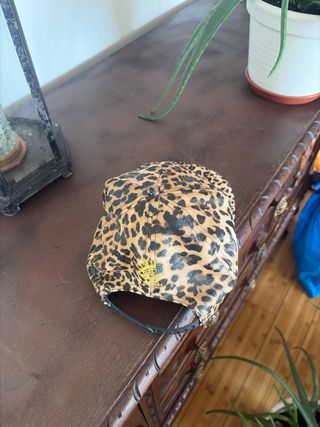 Gorra Obey Leopardo Amarilla