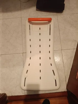 Asidero y taburete para bañera personas mayores