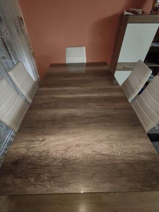 Mesa de comedor madera