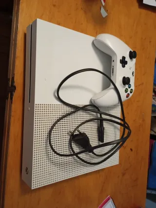 Xbox One S 1TB con mando