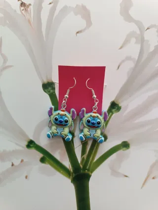 Pendientes de Stitch