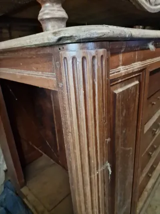 Mostrador/mueble antiguo de madera con cajones