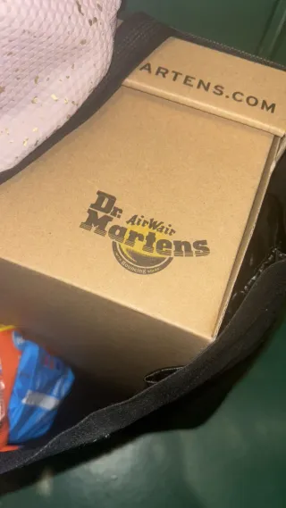 Dr.martens Número 36 nuevas de cuero negras , mate