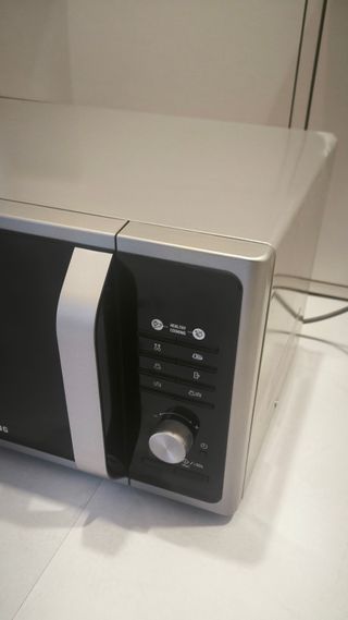 Microondas Samsung Grill 23L Gris/Negro