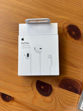 Apple EarPods Lightning Blancos