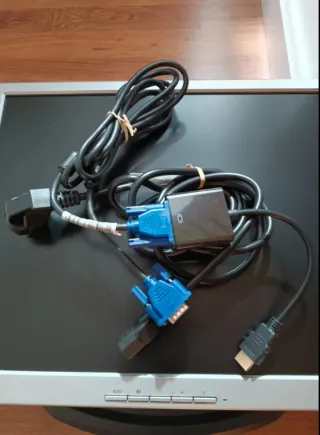 Monitor HP 17 Pl766 HDMI+VGA