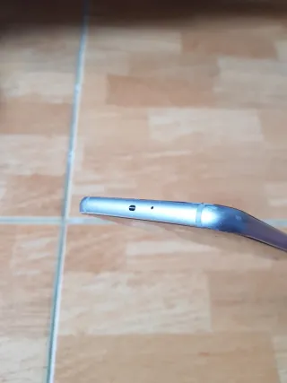 Teléfono móvil Samsung Galaxy S6.