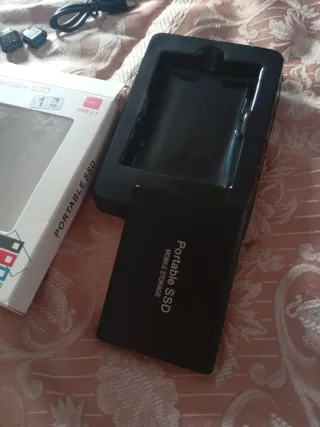 SSD Portátil 1TB USB 3.1 + Funda