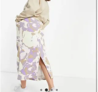 Falda larga estampada invierno. Marca monki.