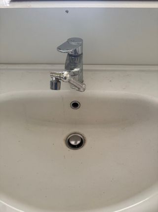 Vendo mobile bagno diviso in due parti.