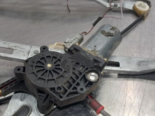 ELEVALUNAS DELANTERO IZQUIERDO PEUGEOT 206