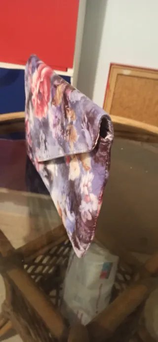 Bolso de mano floral pequeño