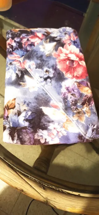 Bolso de mano floral pequeño