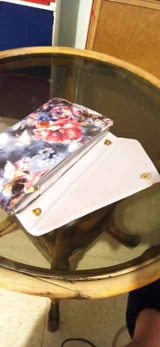 Bolso de mano floral pequeño