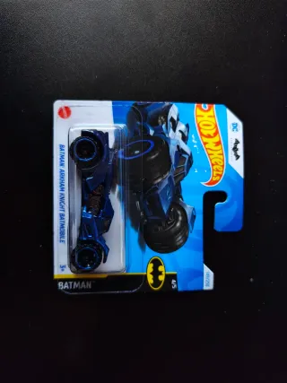 Hot Wheels Batmovil Batman Arkham Knight