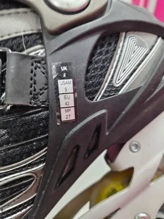 Patines Fila Negro y Gris Talla 42