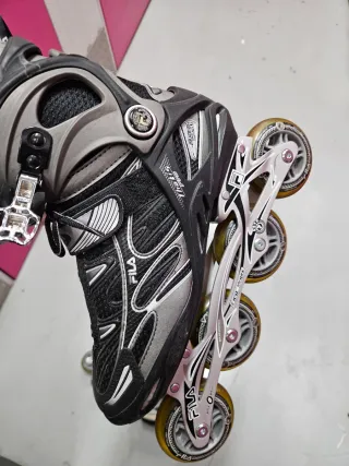 Patines Fila Negro y Gris Talla 42