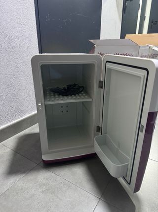 Nevera Eléctrica 17L Frío/Caliente 12/230V NUEVA