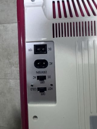 Nevera Eléctrica 17L Frío/Caliente 12/230V NUEVA