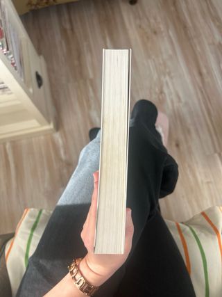 Carolina se enamora (Spanish Edition)